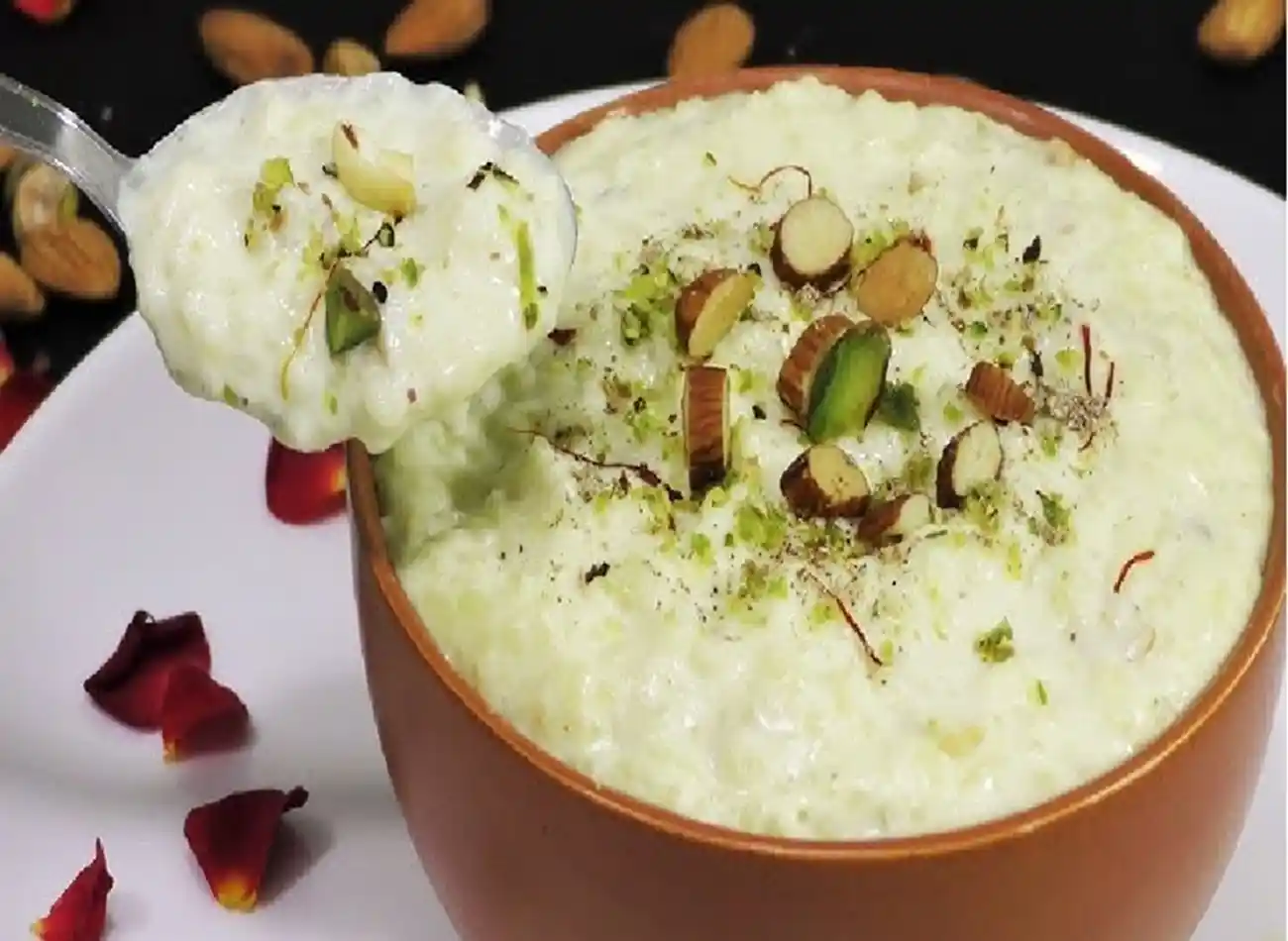 Traditional Afghan Kheer dessert with pistachios